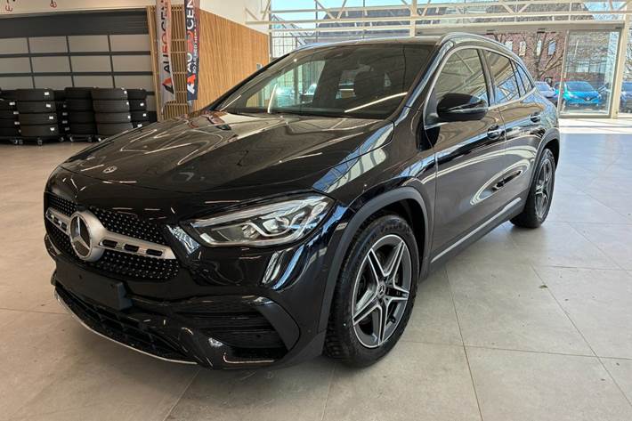 Sort Mercedes GLA250 fra 2020