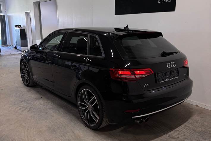 Sort Audi A3 fra 2018