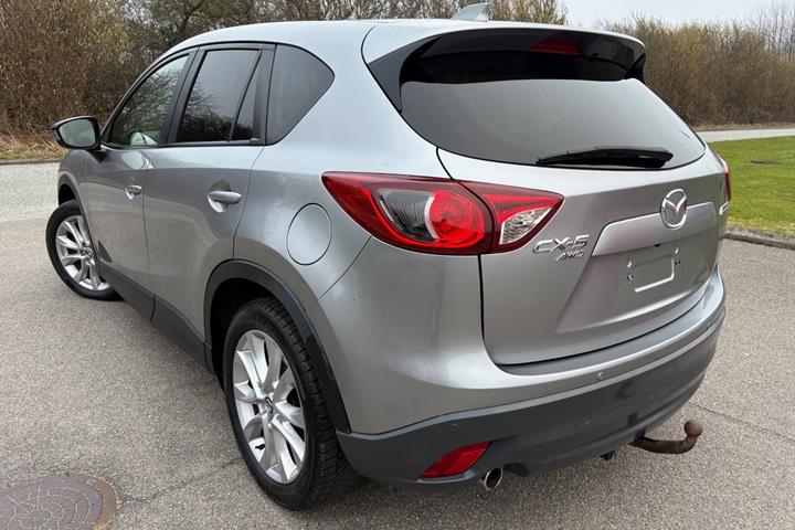 Gul Mazda CX-5 fra 2016