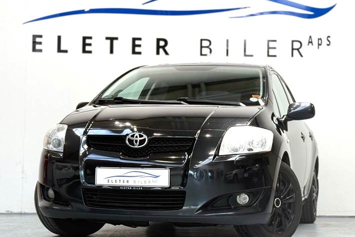 Sort Toyota Auris fra 2008