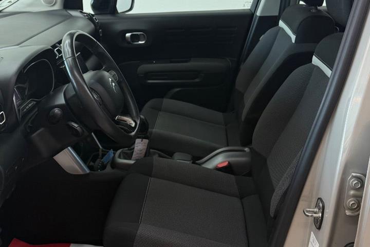 Orange Citroën C3 Aircross fra 2017