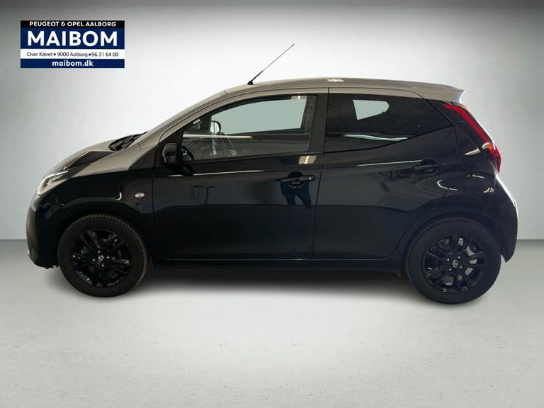 Toyota Aygo 1,0 VVT-i x-clusiv