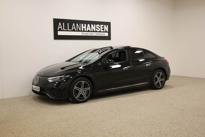 Sort Mercedes EQE350 fra 2024