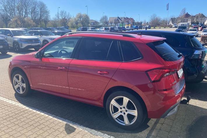 Rød Skoda Kamiq fra 2020