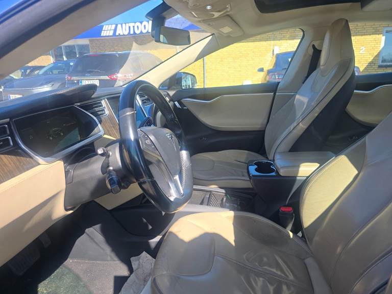 Tesla Model S 85 7prs