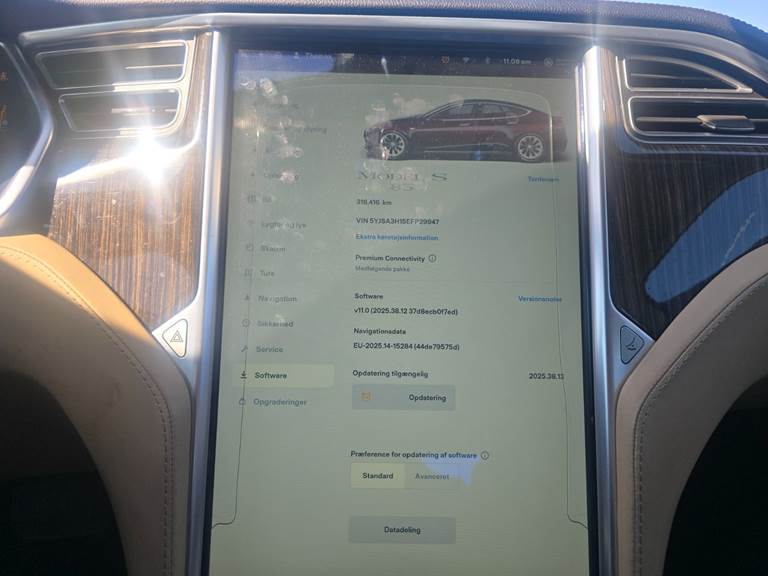 Tesla Model S 85 7prs