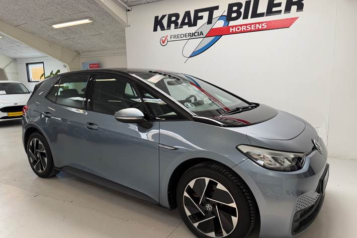 Blå VW ID.3 fra 2020 set udefra