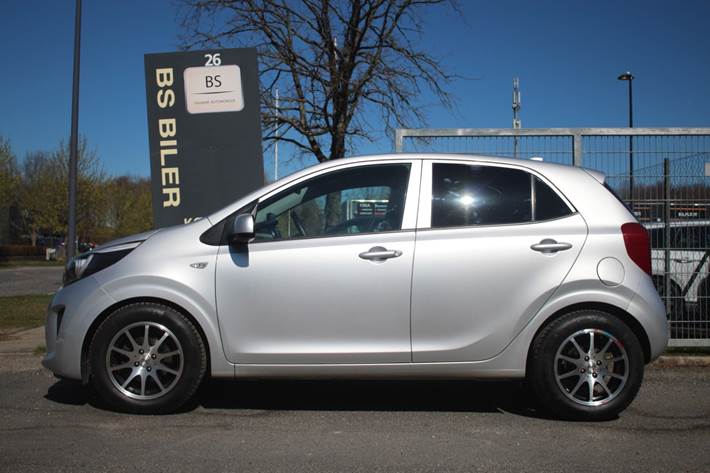 Sølv Kia Picanto fra 2018