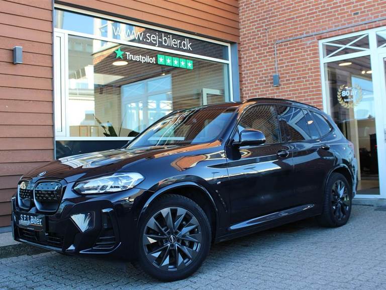 BMW iX3 Charged M-Sport