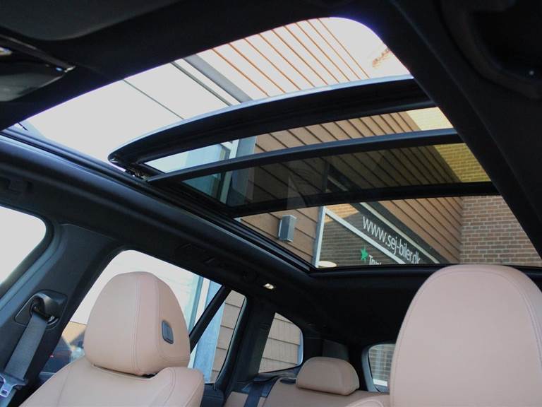 BMW iX3 Charged M-Sport