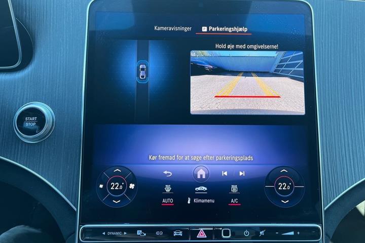 Grå Mercedes EQE350+ fra 2024
