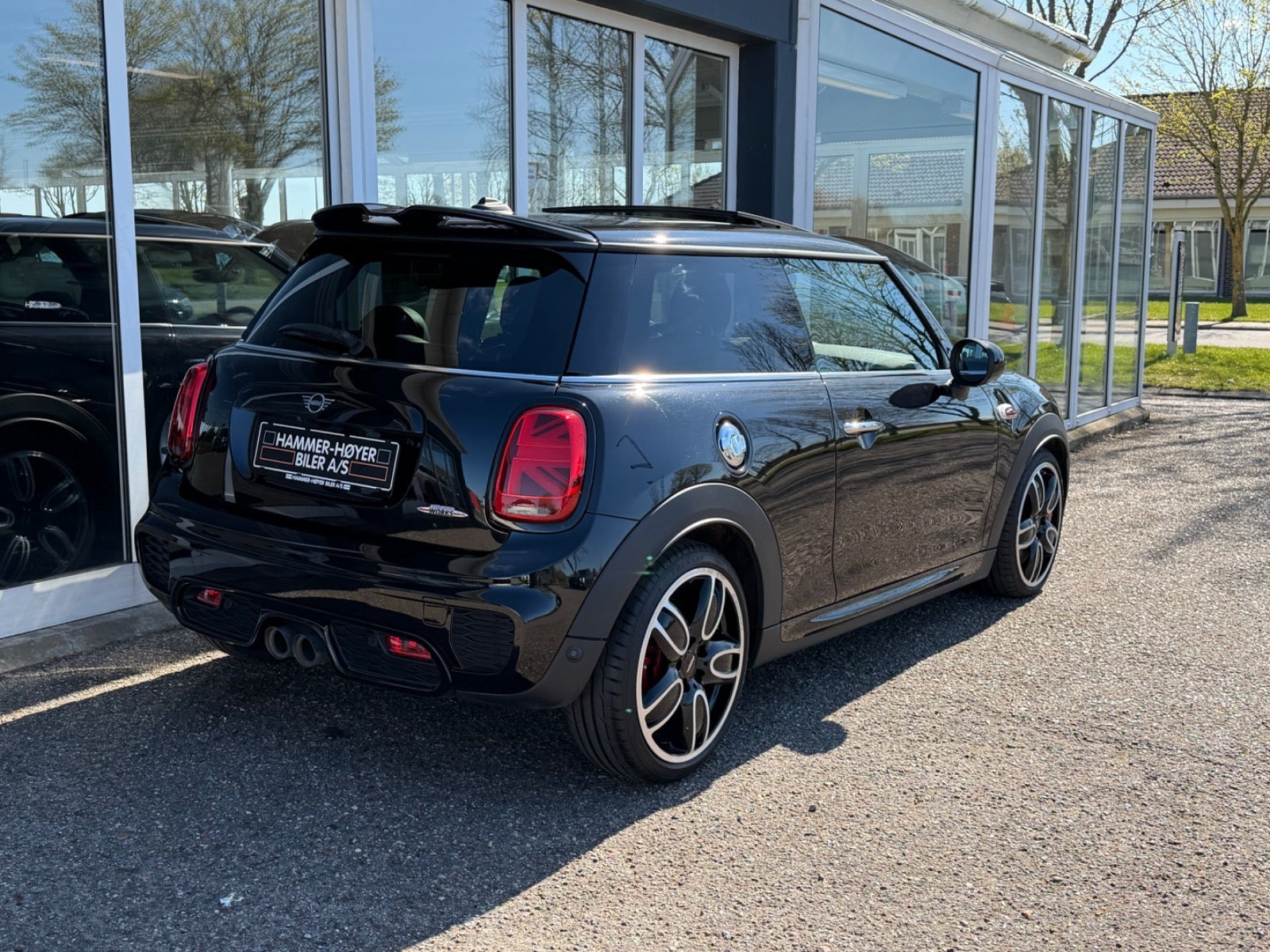 Sort Mini Cooper S fra 2019