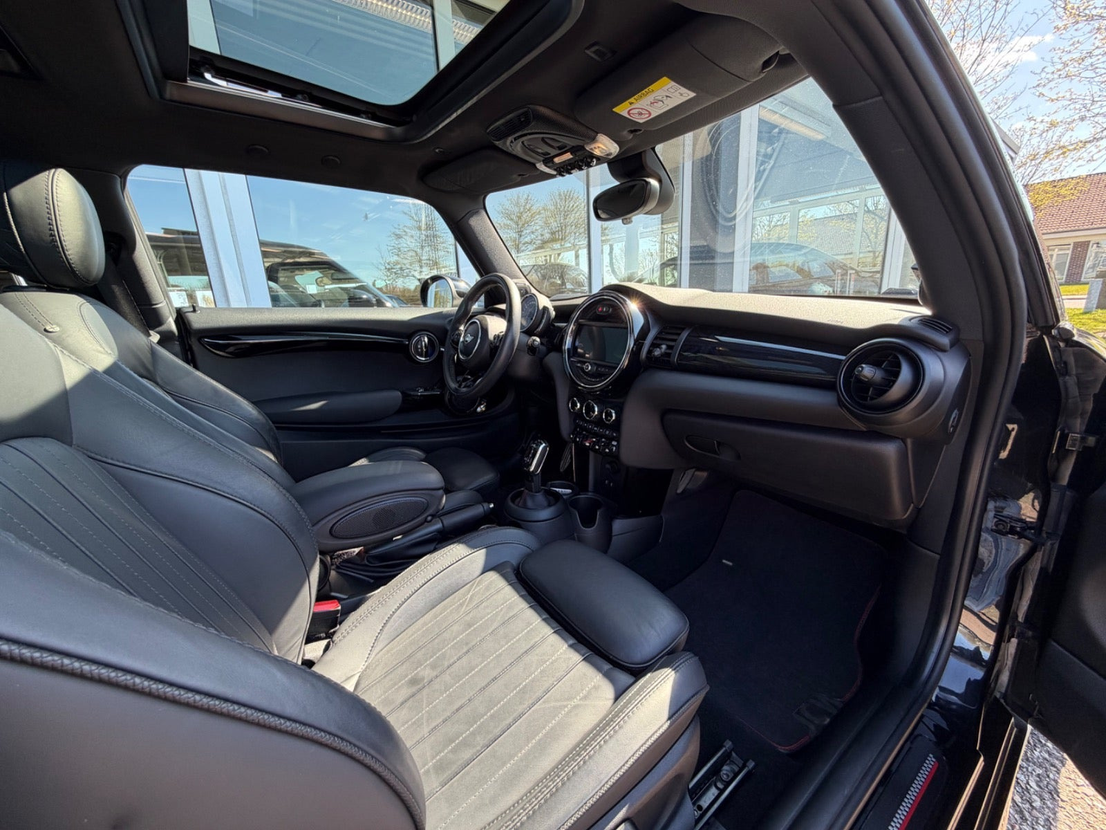 Sort Mini Cooper S fra 2019