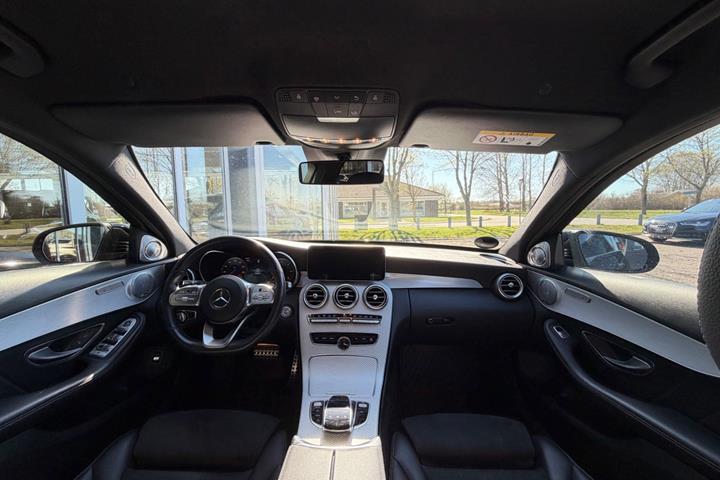 Sort Mercedes C220 d fra 2019