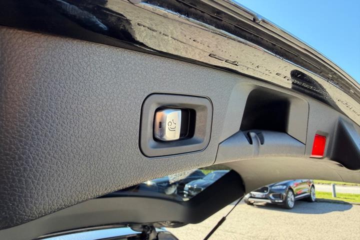 Sort Mercedes C220 d fra 2019