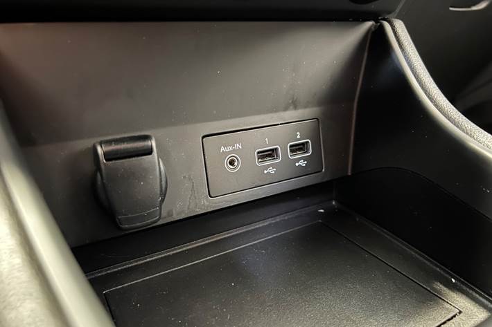 Hvid Renault Captur fra 2021