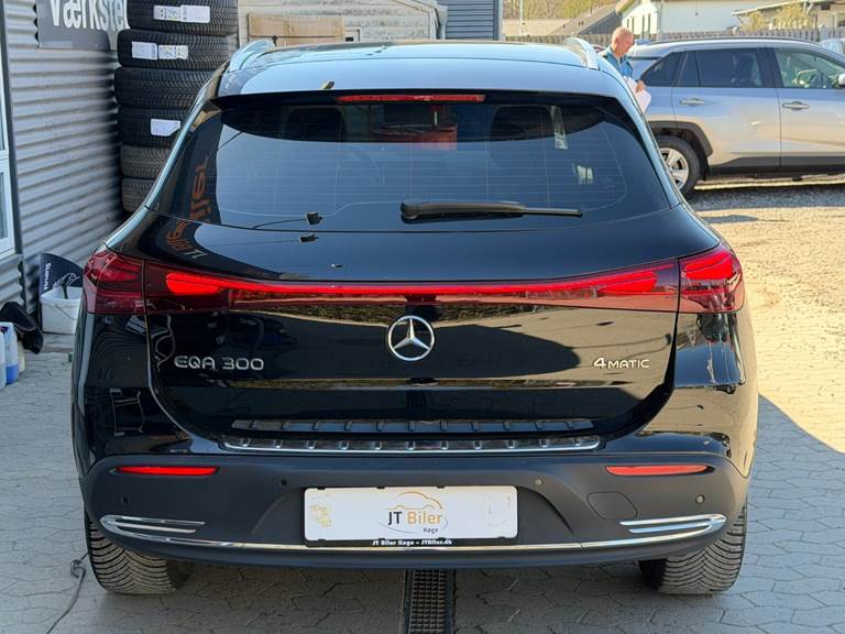 Mercedes EQA300 Progressive 4Matic