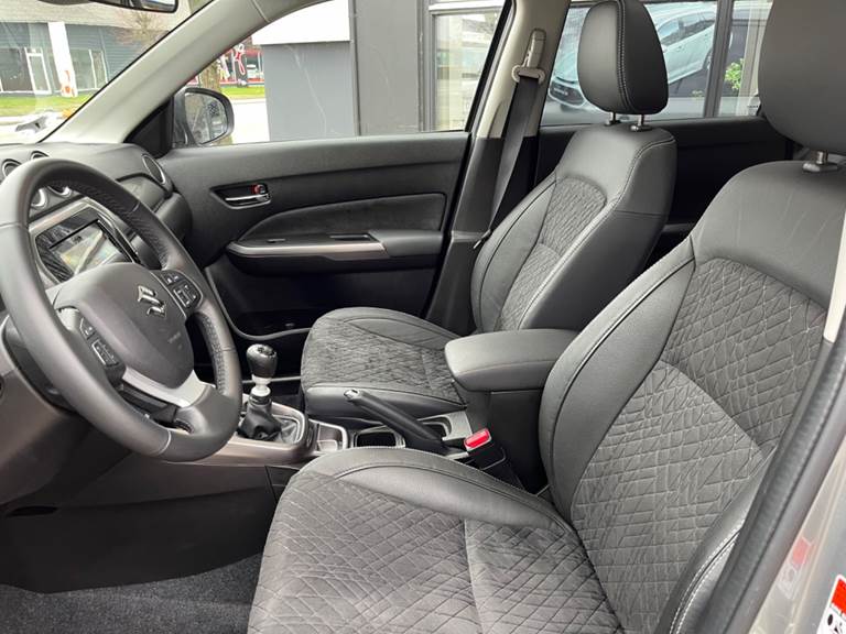 Suzuki Vitara 1,4 mHybrid Adventure