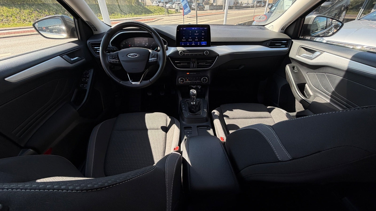 Grå Ford Focus fra 2021