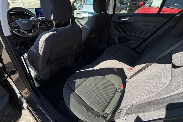 Grå Ford Focus fra 2021