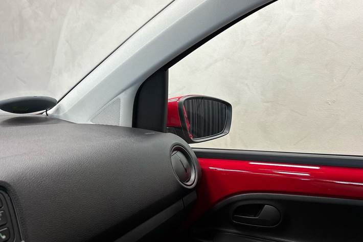 Rød Skoda Citigo fra 2016