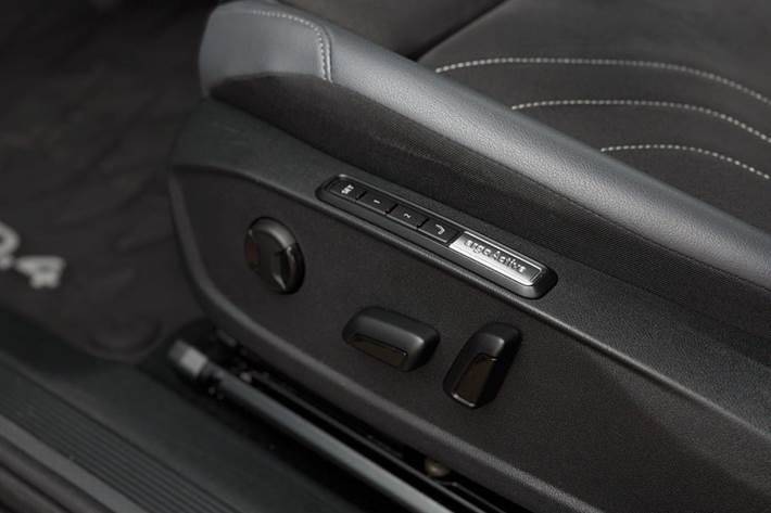 Blå VW ID.4 fra 2022