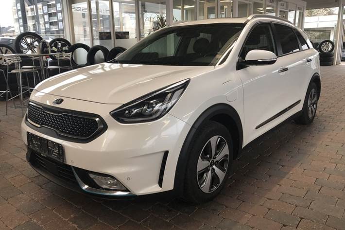 Hvid Kia Niro fra 2018