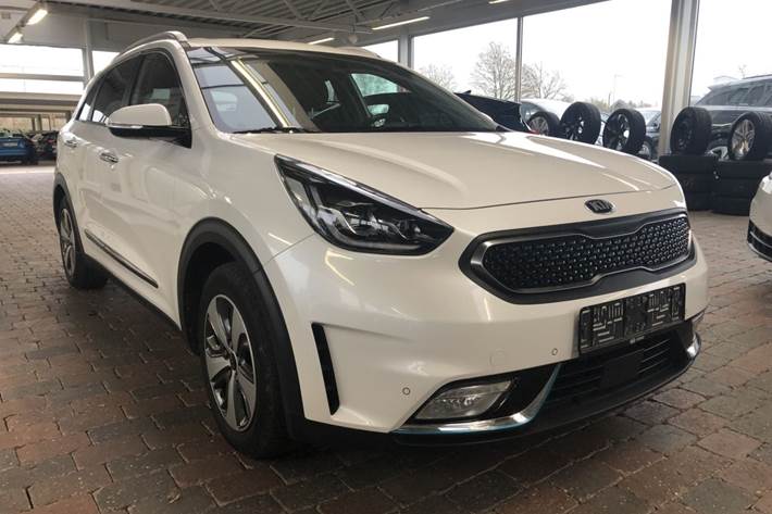 Hvid Kia Niro fra 2018