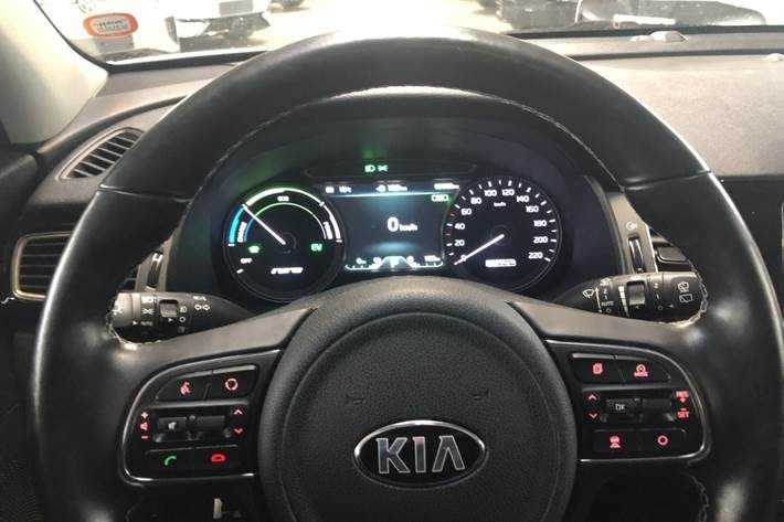 Hvid Kia Niro fra 2018