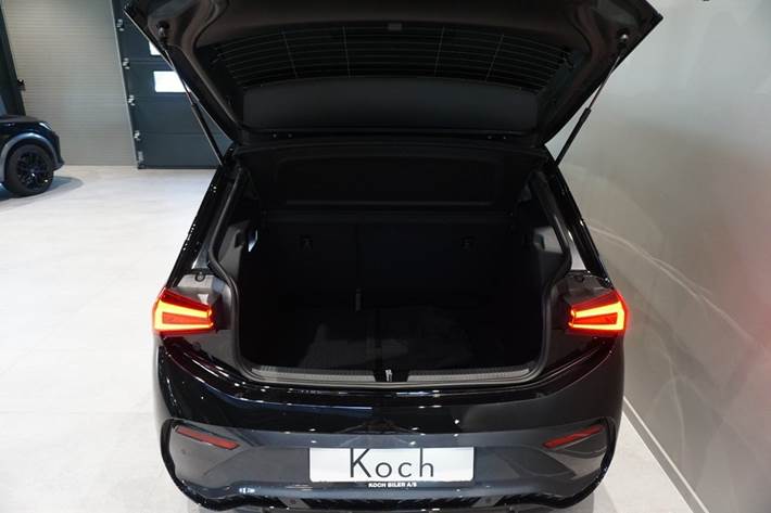 Sort Cupra Born fra 2025