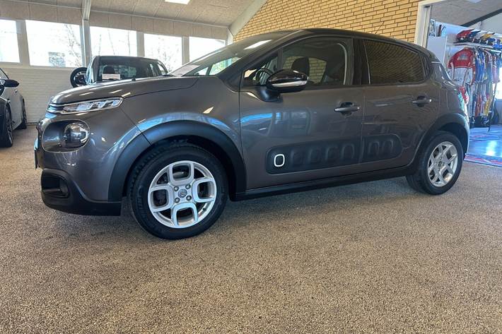 Grå Citroën C3 fra 2019