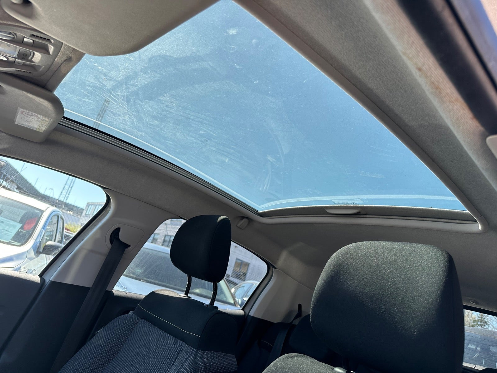 Beige Citroën C3 fra 2019