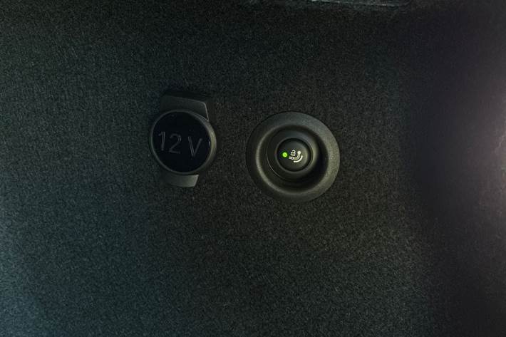 Hvid BMW iX1 fra 2024