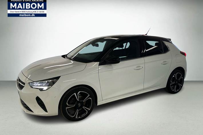 Hvid Opel Corsa fra 2023