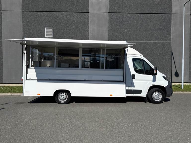 Peugeot Boxer 335 2,2 HDi 130 Foodtruck L3H2
