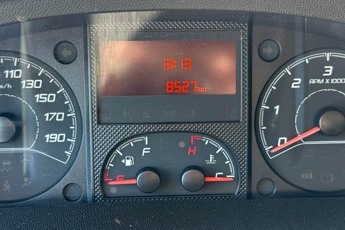 Hvid Peugeot Boxer 335 fra 2016