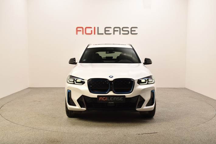 Hvid BMW iX3 fra 2022