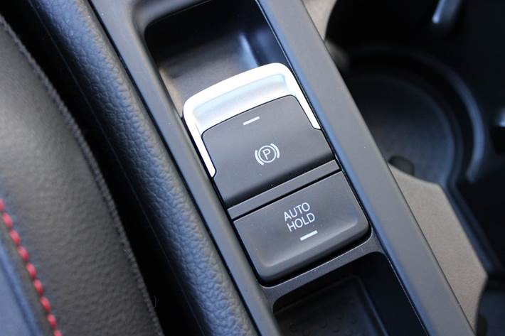 Sølv VW Golf VII fra 2016