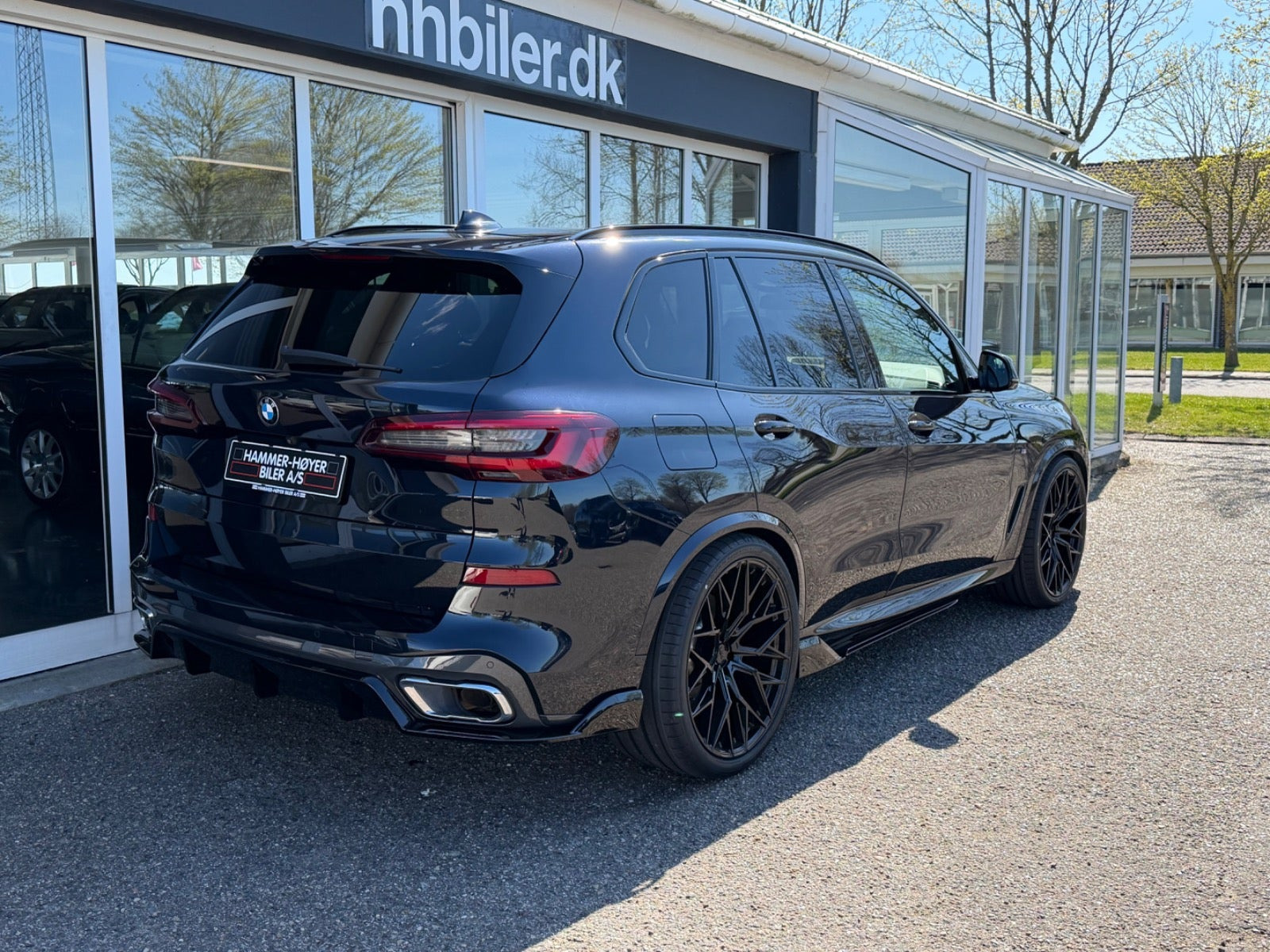 Sort BMW X5 fra 2021