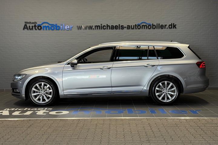 Sølv VW Passat fra 2018