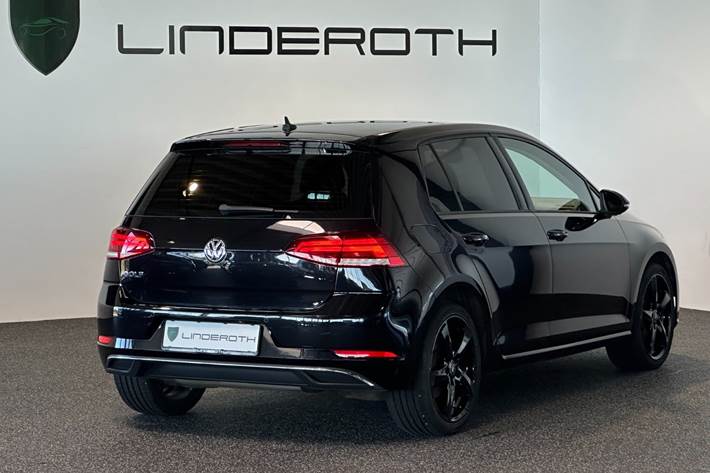 Sort VW Golf VII fra 2018