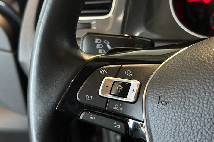 Sort VW Golf VII fra 2018