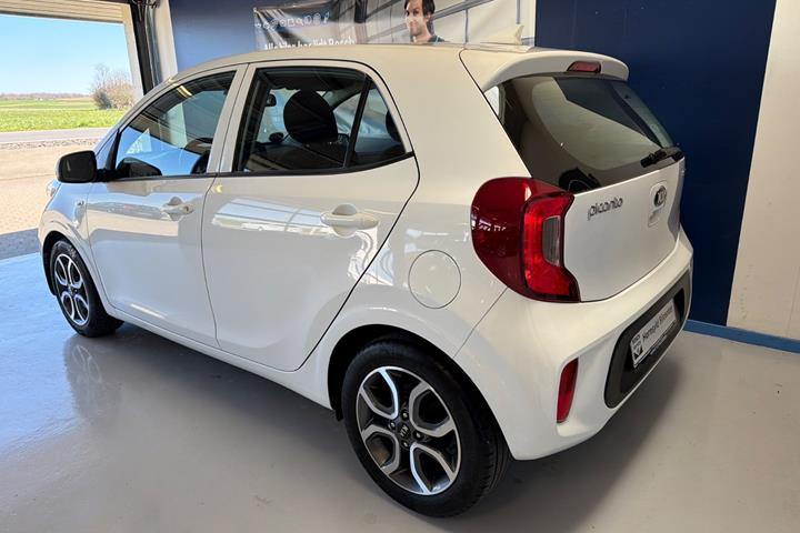 Hvid Kia Picanto fra 2019
