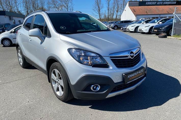 Sølv Opel Mokka fra 2016