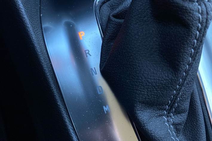 Sølv Opel Mokka fra 2016