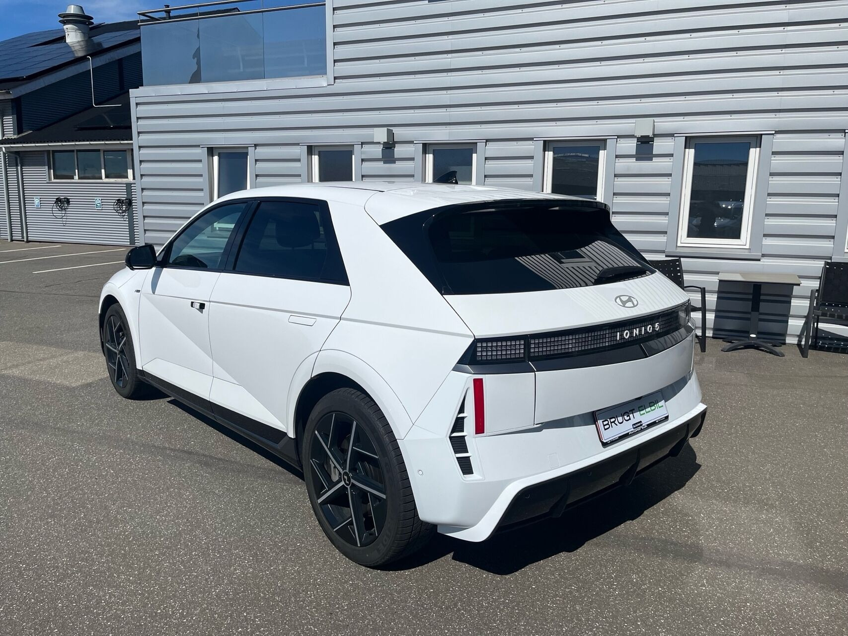 Hvid Hyundai Ioniq 5 fra 2024
