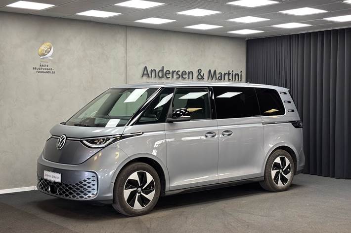 Sølv VW ID.Buzz fra 2023 set udefra
