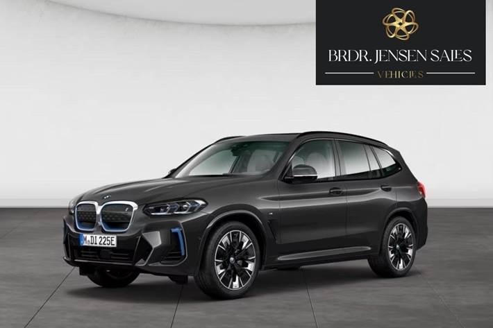Sort BMW iX3 fra 2022