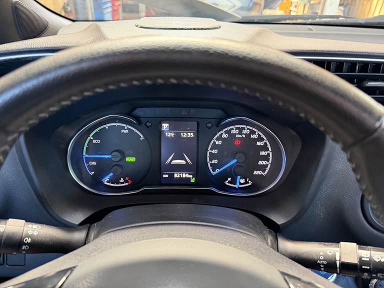 Toyota Yaris 1,5 Hybrid H3 Limited Edition E-CVT 100HK 5d Trinl. Gear