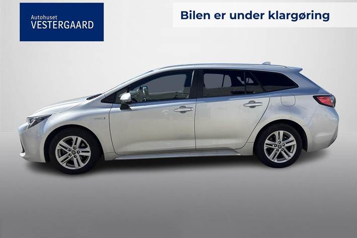 Sølv Toyota Corolla fra 2019
